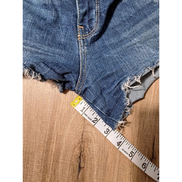 Zara Women's Blue Denim Shorts Medium Wash Distressed Frayed Size 4 - Picture 12 of 12